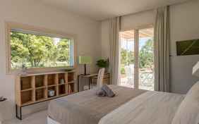 moderne und helle Unterkunft 